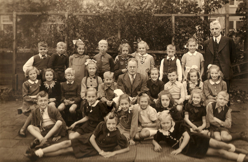 Hogewegschool 1943/1944 Foto: Marie Hopman-ter Breek  