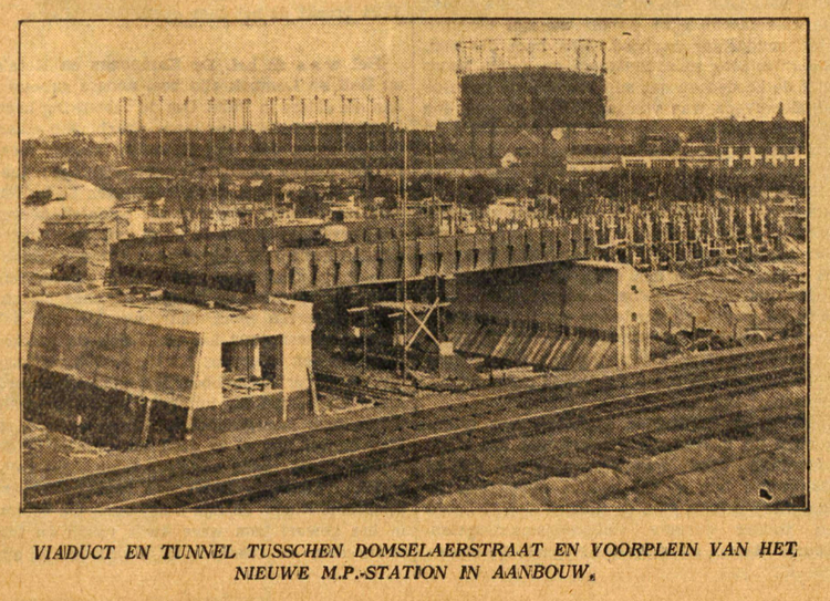 06 juni 1935 - Muiderpoortstation wordt in tweeën gesneden  
