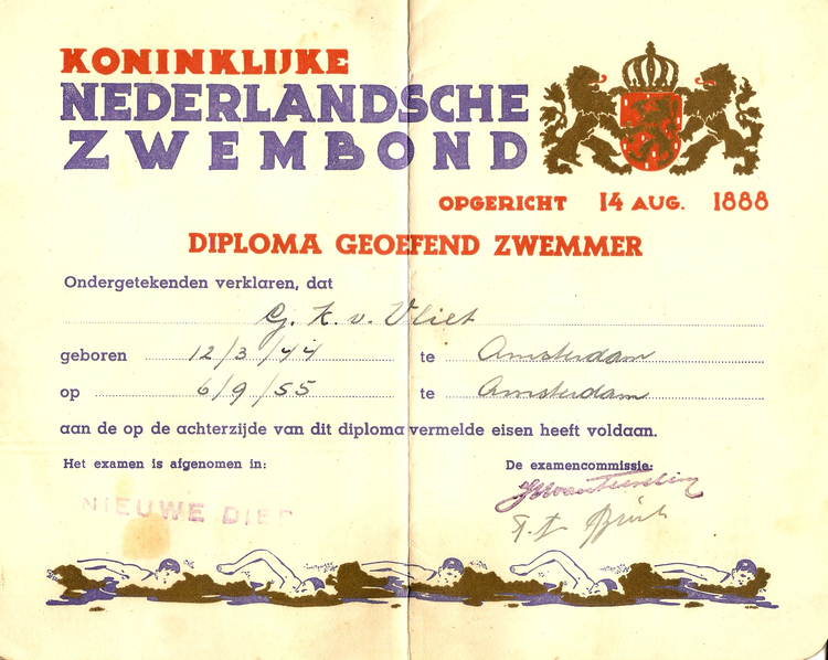 Zwemdiploma van Bertus, gehaald in het zwembad in het Nieuwe Diep (5-centen-badje). .<br />Foto; Bertus van Vliet 
