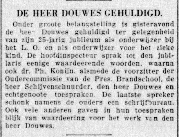 Huldiging van de heer Douwes. Artikel over 25-jarig jubileum directeur Douwes van de Pres. Brandschool<br />De Telegraaf van 16 08 1935. 
