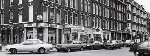 1e Oosterparkstraat 146-150 - 1983 .<br />Foto: Beeldbank Amsterdam 