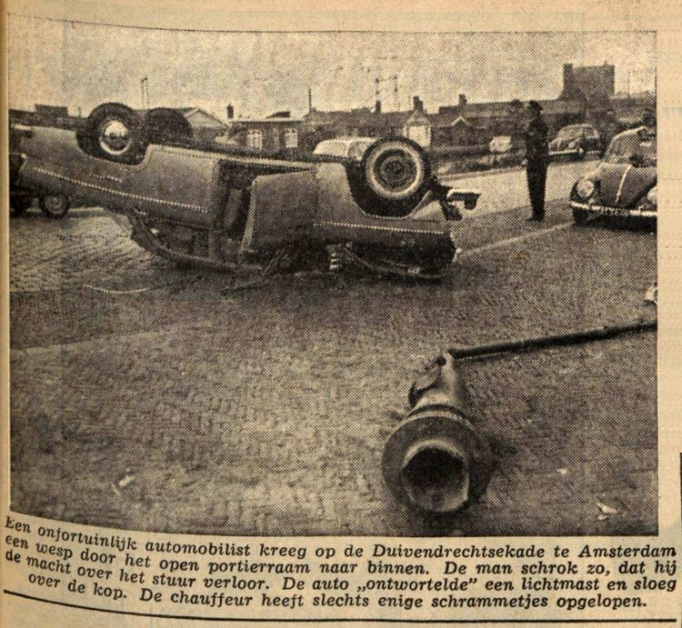 22 september 1959 - Door een wesp de macht over het stuur verloren  