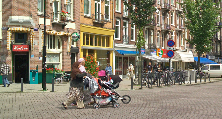 Javastraat 03 (gele pand) - 2007 .<br />Foto: Beeldbank Amsterdam 