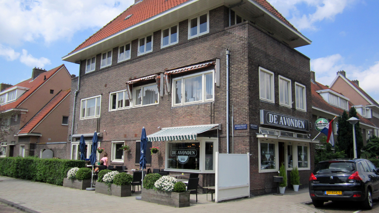 Middenweg 398 Restaurant De Avonden - 2013 .. .<br />Foto: Jo Haen © 