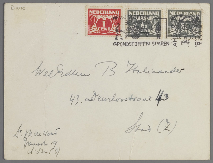 Voorzijde briefkaart, gericht aan B. Italiaander. Briefkaart van Meijer de Hond met de mededeling dat hij in de synagoge in de Linnaeusstraat zal spreken, juni 1943.<br />Bron: Joods Historisch Museum. 