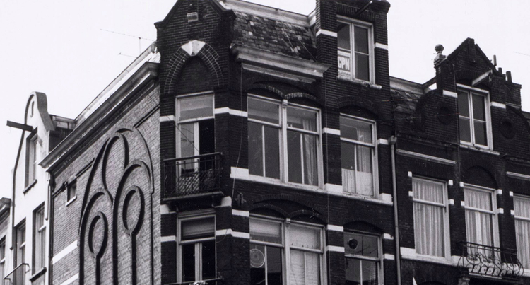 Vrolikstraat hoek Kastanjeweg 3-hoog - 1979 .<br />Foto: Beeldbank Amsterdam 