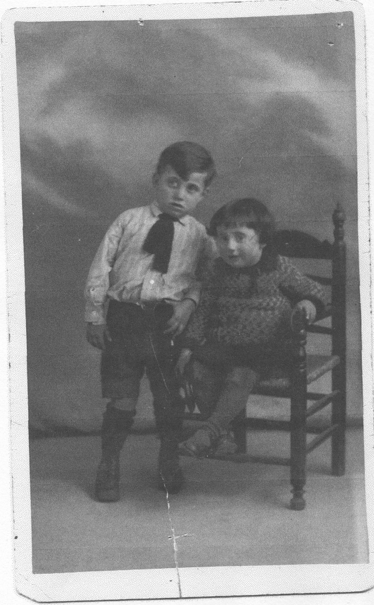 Isaäc en Henny Beesemer. Deze foto van Isaäc en Hetty is afkomstig uit het privë archief van Greetje van der Meer-Papegaaij. 