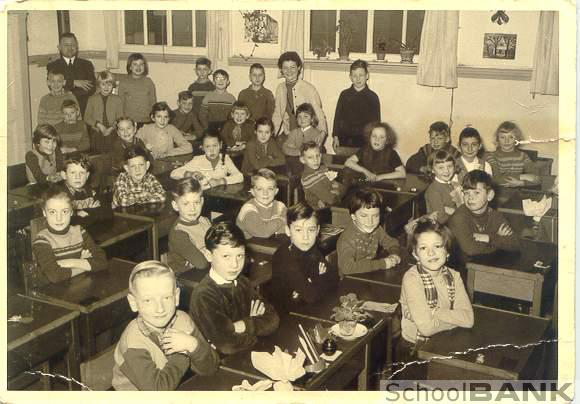 Boerhaaveschool 3e klas met juffrouw Abba 1955 1962  <p>.<br />
<em>Foto: Toine Roestenburg</em></p>