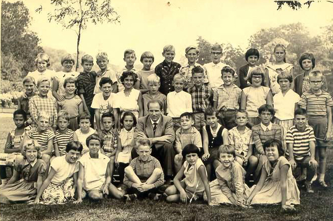 Boerhaaveschool 5e klas met meester Rueb 1955-1962 .<br />Foto: Toine Roestenburg 