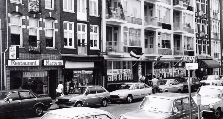 Camperstraat 42 (Prijs-slag) - 1983 .<br />Foto: Beeldbank Amsterdam 