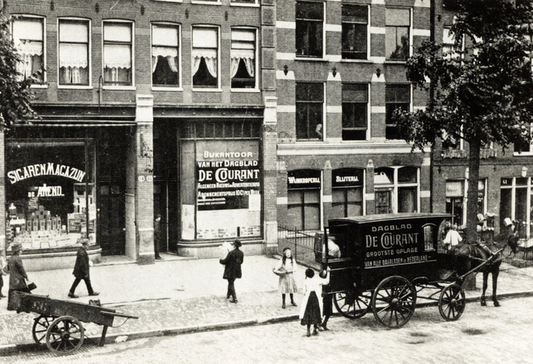 Commelinstraat 55 Bijkantoor  - 1911 .<br />Foto: Beeldbank Amsterdam 