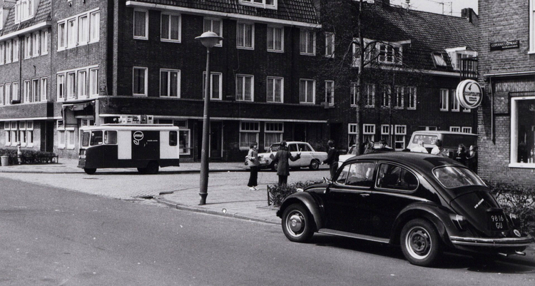 Newtonstraat 01 - 1973 .<br />Foto: Beeldbank Amsterdam 