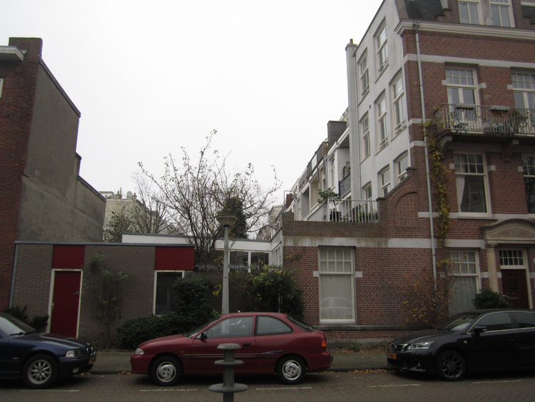 Cornelis Drebbelstraat 23-25 - 2014 .<br />Foto: Jo Haen 