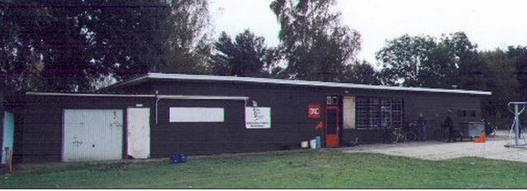 D.N.C. Het clubhuis op Sportpark Voorland - ± 2000  
