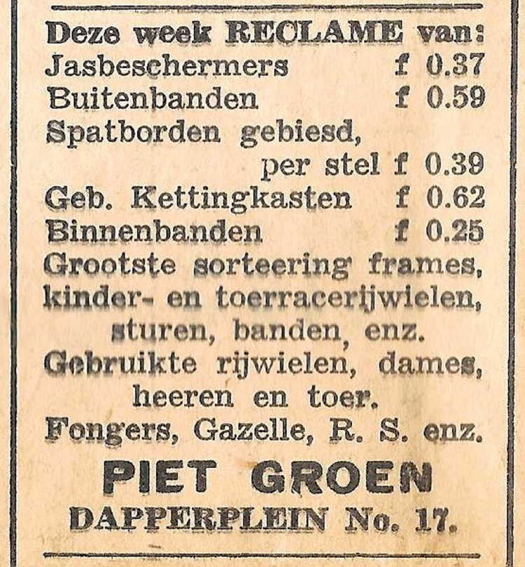 Dapperplein 17 Piet Groen Fietsenzaak - De Diemerpost 6-4-1939 .<br />De Diemerpost 