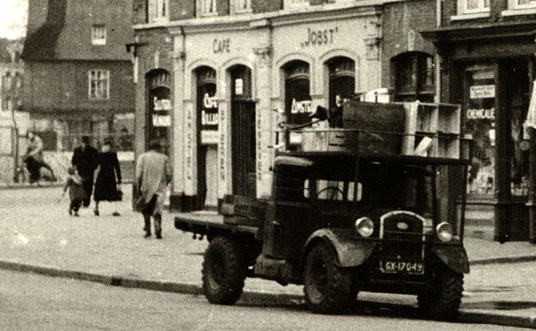Dapperstraat 01 - ± 1935 .<br />Foto: Beeldbank Amsterdam 