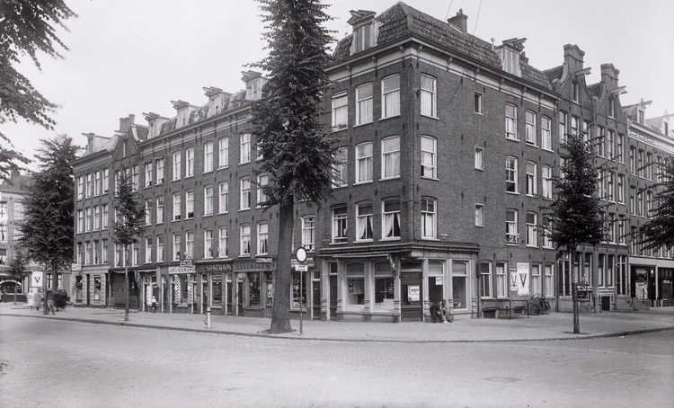 Dapperstraat 15 tot 25 - 1940-1945 .<br />Foto; Beeldbank Amsterdam 