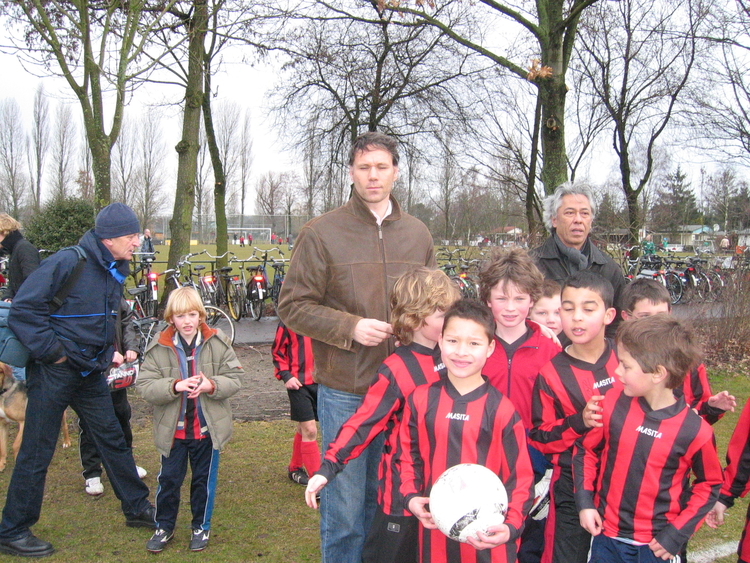  Geuzenmiddenmeer: bezoek van bondscoach Marco van Basten! 