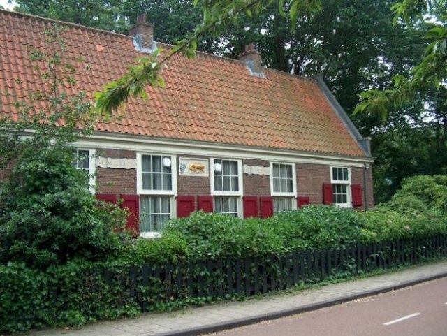  De boerderij De Vergulden Eenhoorn anno 2003. 