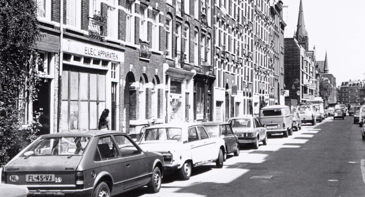 Derde Oosterparkstraat 131 - 157 - 1983 .<br />Foto: Beeldbank Amsterdam 