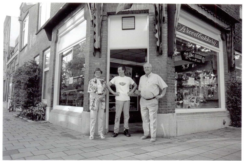 Willem Beukelszstraat 35 - 1999 .<br />Foto: Familie Jan van Deudekom<br />Klik rechts bovenaan op de foto en de foto wordt vergroot weergegeven. .<br />Foto: Familie Jan van Deudekom 