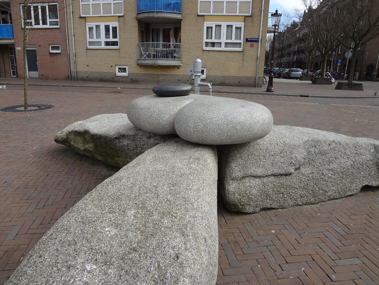  De keien op het Boerhaaveplein 