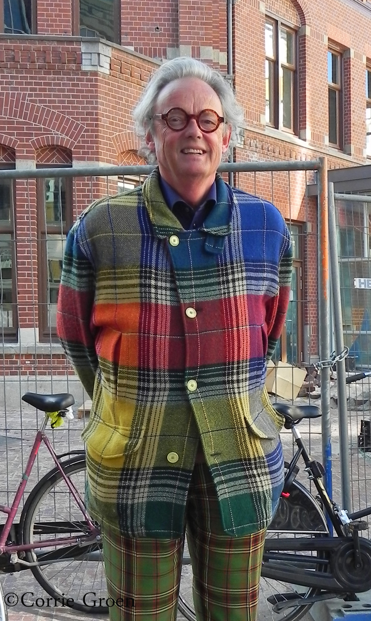 De architect... Corrie Groen liep Sjoerd Soeters zomaar tegen het lijf, maart 2014. 