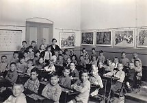  De eerste klas in de Gerardus Majella School aan de Zeeburgerdijk. 1932 