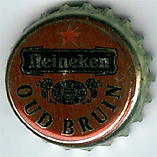 Kruk oud bruin De mannen dronken Oud Bruin (bierflesdop van Heineken Oud Bruin) 