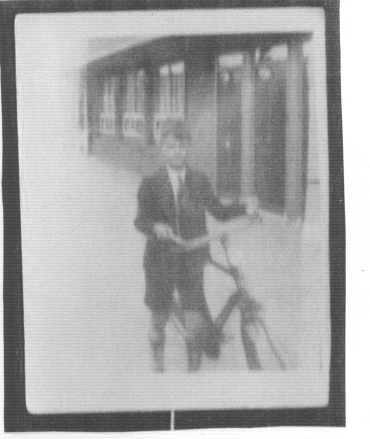 Jan Hendrik 10 jaar oud in de Pythagorasstraat 