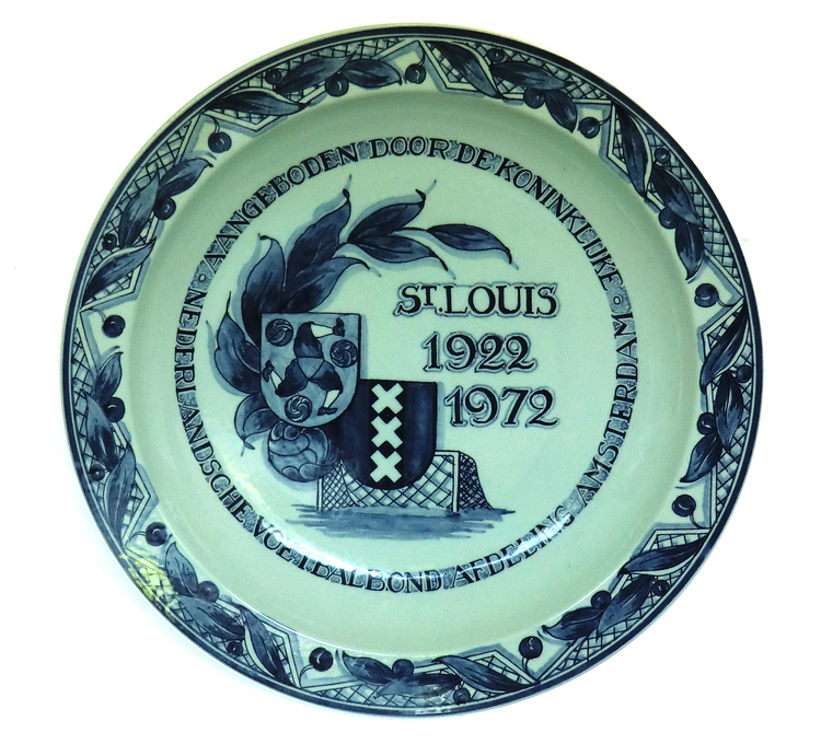 KNVB bord St Louis 50 jaar  