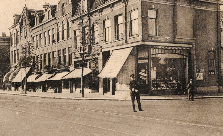 Linnaeusstraat hoek Oosterpark  