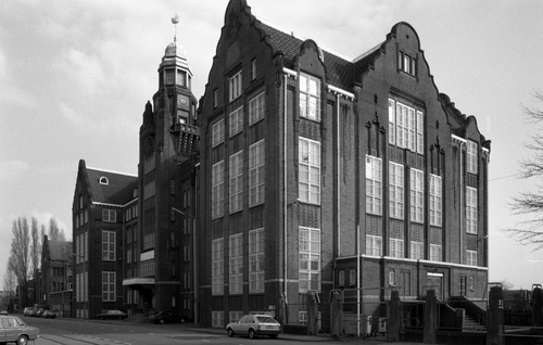 Lloydhotel Oostelijke Handelskade - 1987 .<br />Foto: Beeldbank Amsterdam 