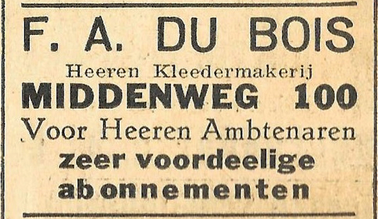 Middenweg 100 - 1935 .<br />Bron: Wiering's Weekblad 