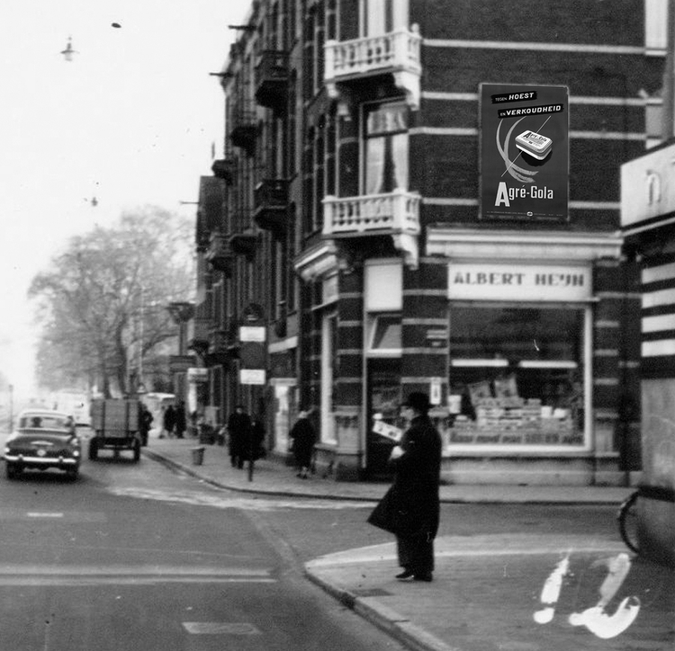Middenweg 44 ± 1950 .<br />Klik rechts bovenaan op de foto en de foto wordt vergroot weergegeven.<br />Foto: Beeldbank Amsterdam .<br />Foto: Beeldbank Amsterdam 