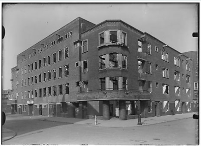 Reitzstraat/hoek Pres.Brandstraat  