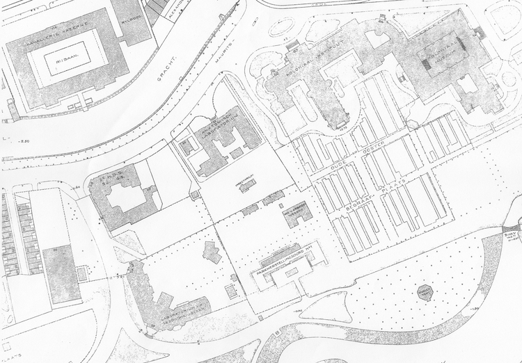 Plattegrond uit 1929. Deze plattegrond van de Dienst Openbare Werken uit 1929 laat goed zien hoe de begraafplaats lag t.o.v. het KIT. Bron: Stadsarchief Amsterdam. 