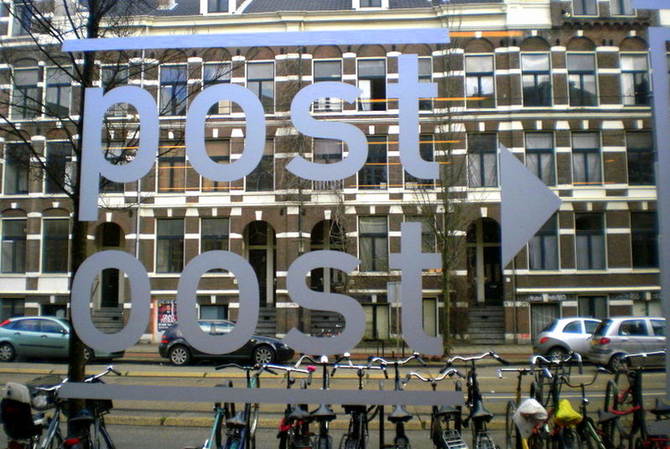 Post Oost Wijttenbachstraat 36, foto Maudy van Pelt.  