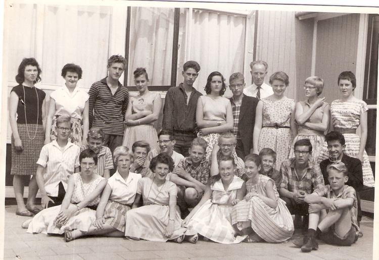  De tweede klas van de Breitner MULO, omstreeks 1959 