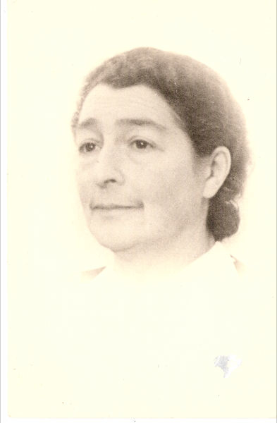 Marianne Roselaar-Theeboom Afgebeeld is de moeder van Eva Pellinkhof-Roselaar.<br />Bron: privé archief van de familie. 