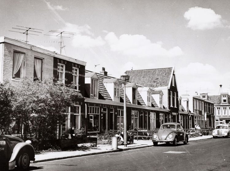 Reaumurstraat in 1966 in de Wetbuurt. .<br />Foto: Beeldbank Stadsarchief Amsterdam 