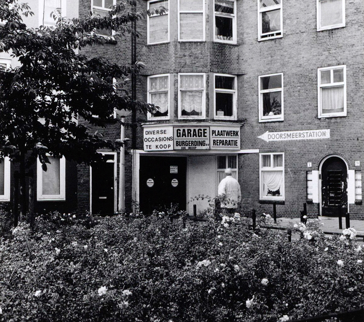 Riouwstraat 05-07 - 1992 .<br />Foto: Beeldbank Amsterdam 