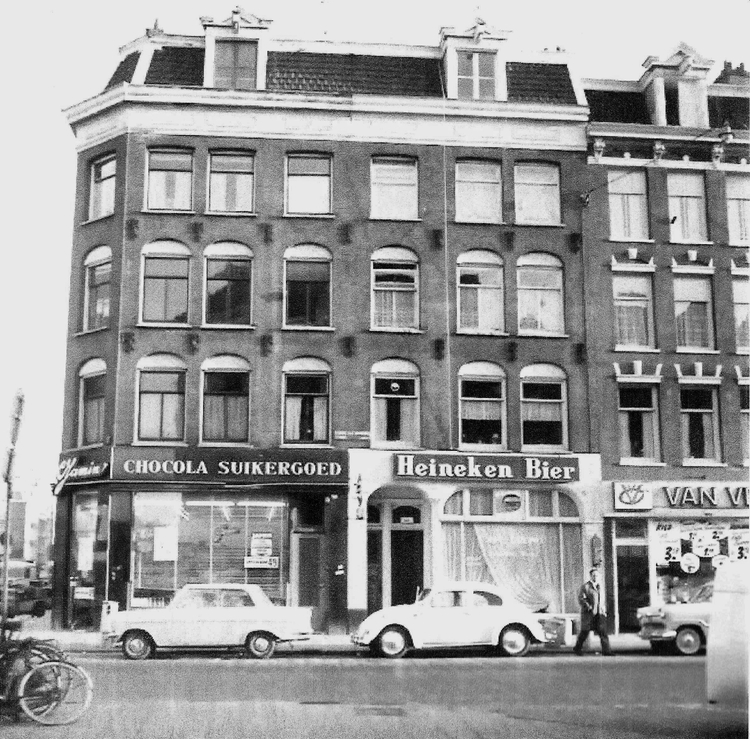 1e van Swindenstraat 68 hoek Dapperstraat Jamin  - 1963 .<br />Foto: John Haen 