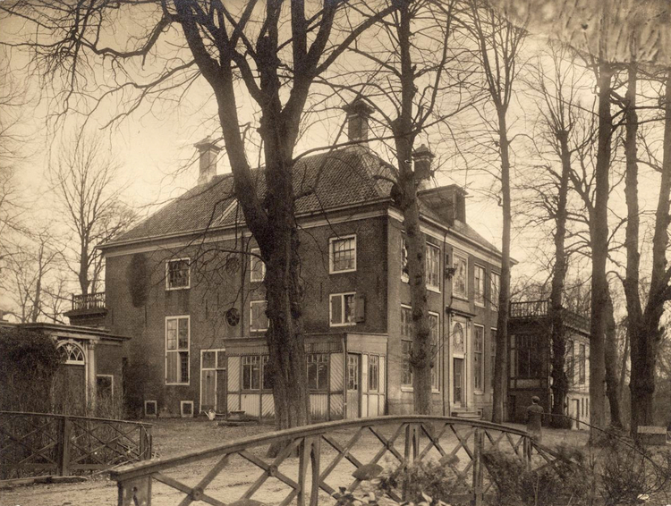 De buitenplaats Oud-Roosenburgh. .<br />Foto: Beeldbank Amsterdam 