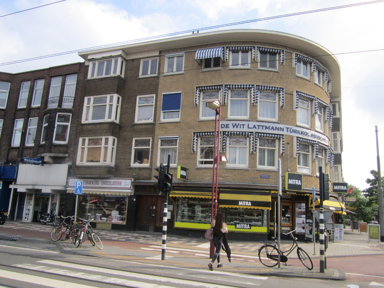 Rozenhofje-hoekMiddenweg-Hogeweg 10-07-2012 008  