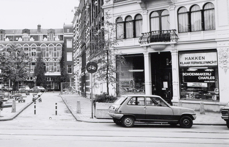 Ruyschstraat 14 - ± 1982 .<br />Foto: Beeldbank Amsterdam 