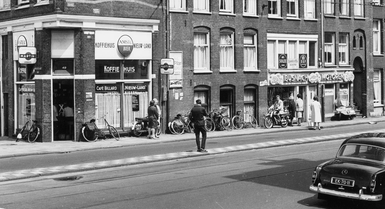 Ruyschstraat 53 - ± 1960 .<br />Foto: Beeldbank Amsterdam 