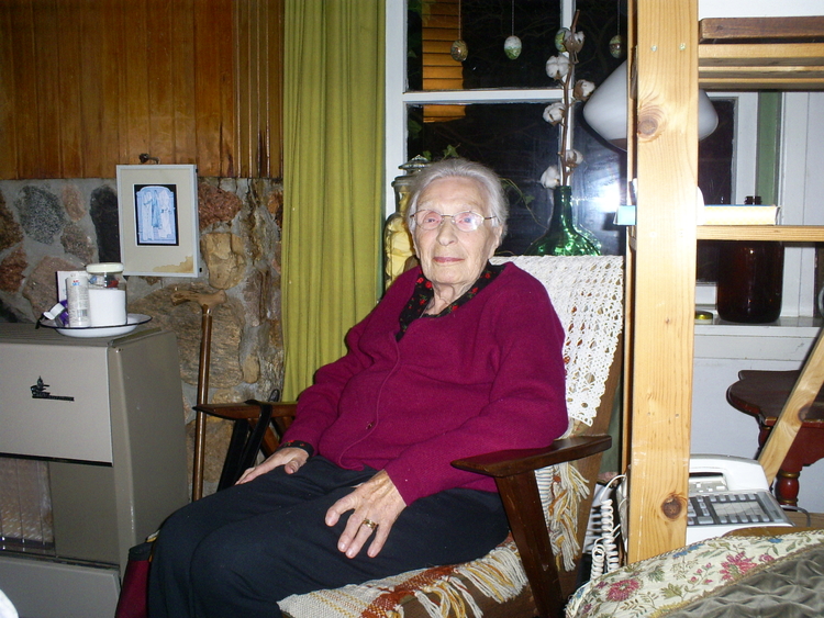 Jeannette in haar buitenhuis in Oosterwolde Foto: november 2008. 