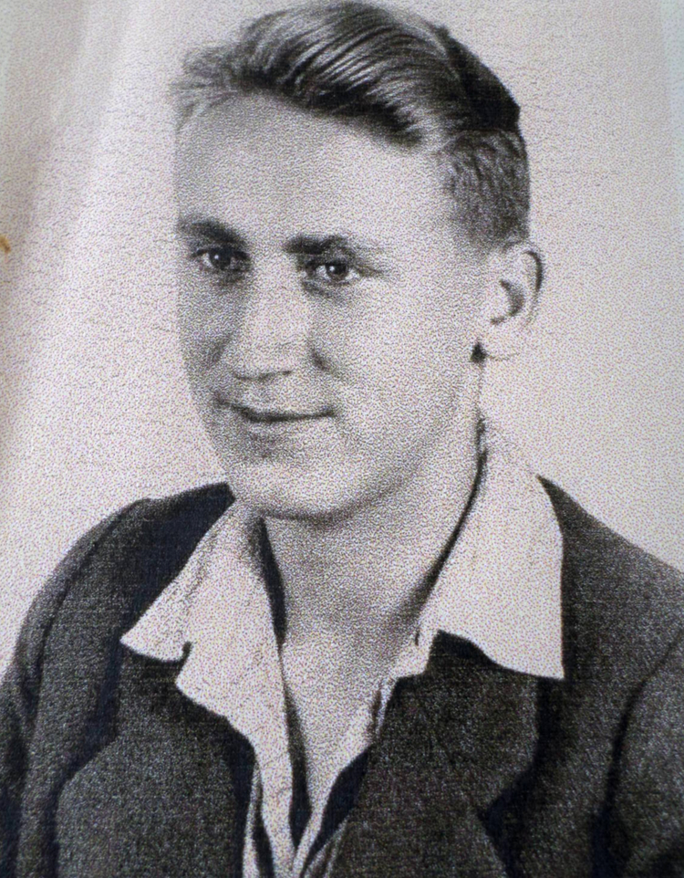 Rein Mulder op 16-jarige leeftijd - 1943  <p>.<br />
<em>Foto: Hanneke Goede Mulder</em></p>