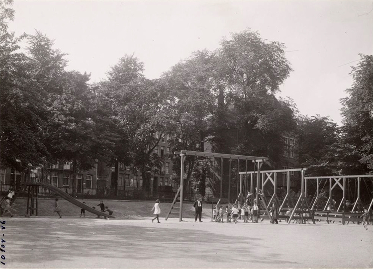  Speeltuin Oosterpark (1932)<br />Foto: Beeldbank Stadsarchief Amsterdam 